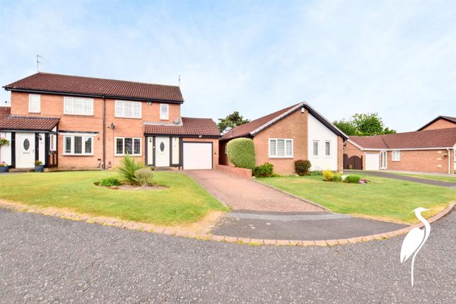 Bordeaux Close, Northfield Green... 3 bed semi