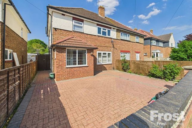Dudley Road, Feltham, Middlesex, TW14 4 bed semi