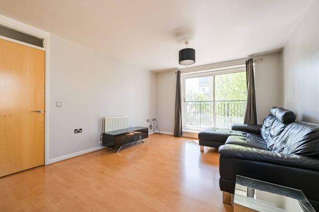 2 bed flat