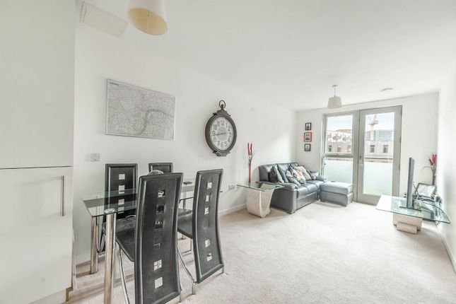 Headstone Drive, Harrow, HA1 2 bed flat for sale