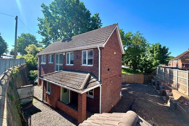 3 bed detached house