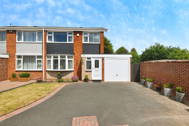 3 bed semi-detached house