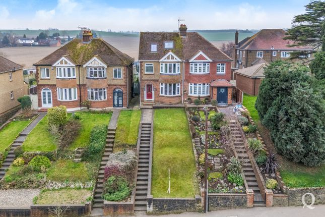 Fox Hill, Bapchild, Sittingbourne... 5 bed semi