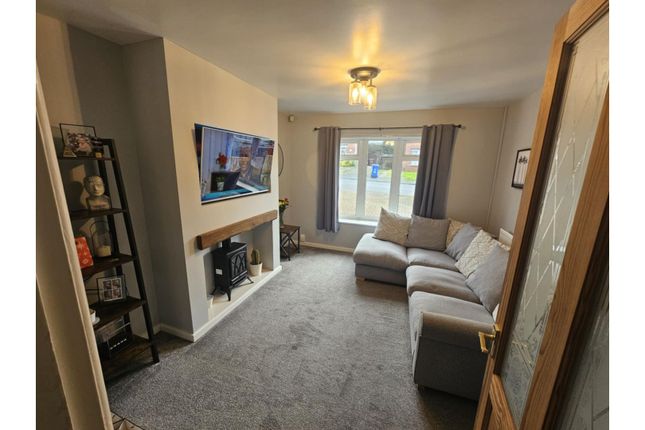 2 bed semi-detached house