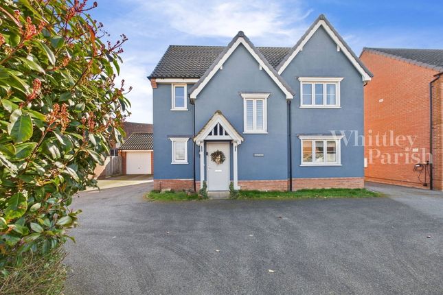 London Road, Attleborough NR17 4 bed detached house for sale