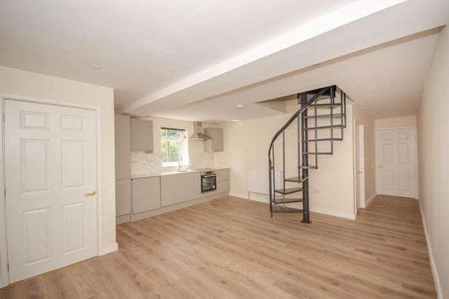 2 bedroom maisonette for sale