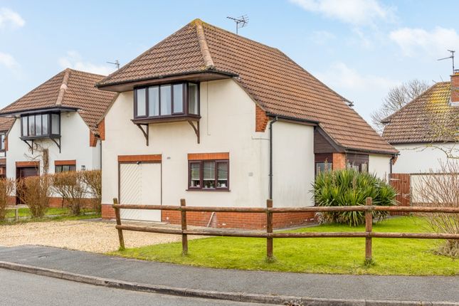 3 bed detached house