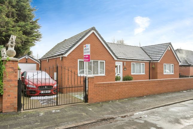 4 bed detached house