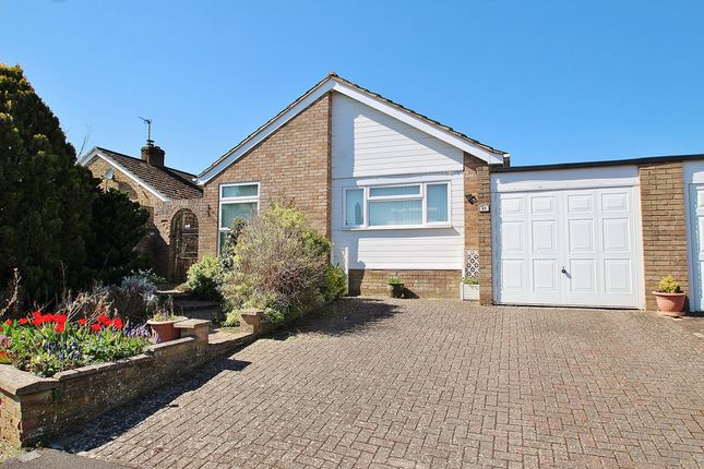 Dene Rise, Witney, OX28 3 bed detached bungalow for sale