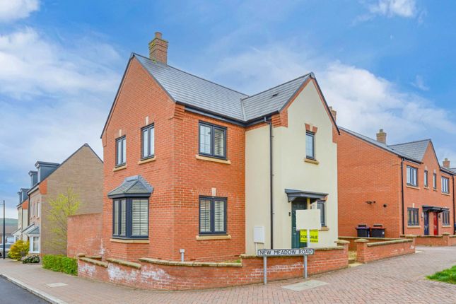 3 bed detached house