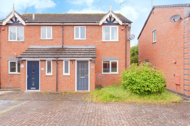 3 bed semi-detached house