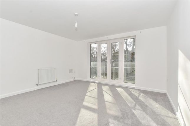 3 bed town house