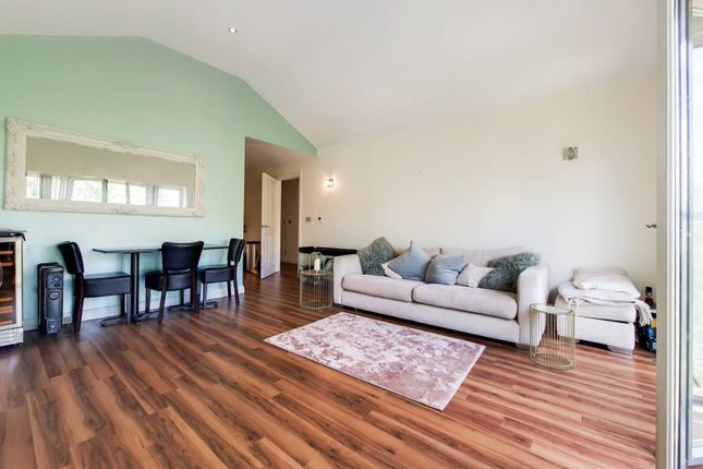 Widmore Road, Bromley, BR1 1 bed flat for sale