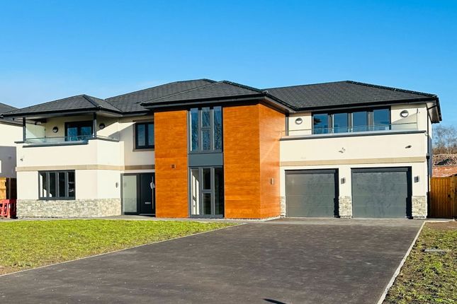 Hazel Lane, Great Wyrley WS6 5 bed detached house for sale
