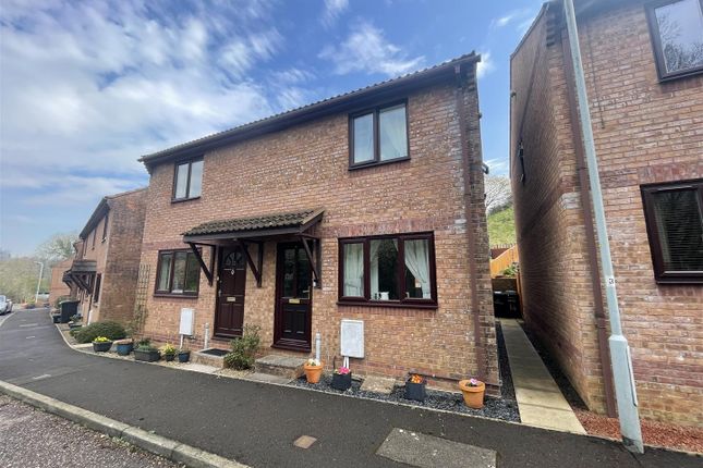 2 bed semi-detached house