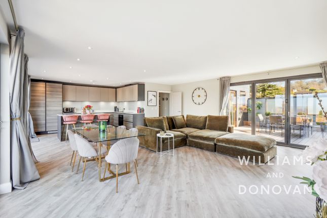 2 bedroom penthouse for sale