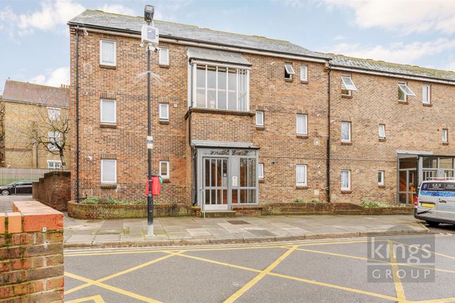 Westcott Close, London 1 bed flat for sale