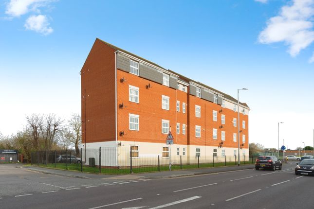 2 bedroom flat for sale