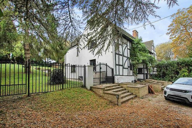 4 bed cottage