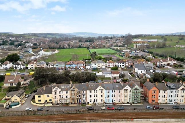 Sea Lawn Terrace, Dawlish EX7 4 bed maisonette for sale