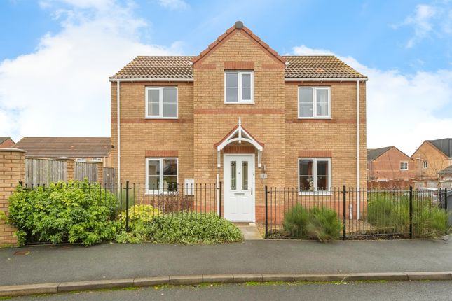 4 bed detached house