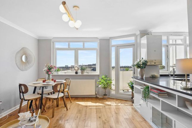 Notting Hill Gate, Notting Hill Gate... 2 bed flat for sale