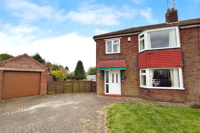 Filey Close, Lincoln LN6 3 bed semi