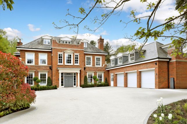 8 bedroom detached house for sale