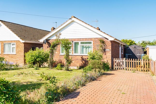 Lodge Close, Holt 2 bed detached bungalow for sale