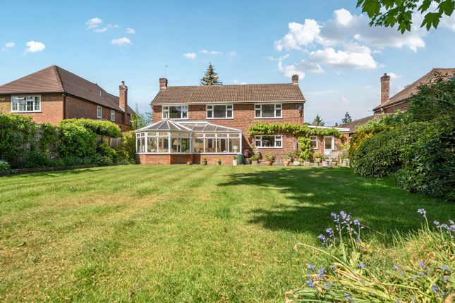 4 bed detached house