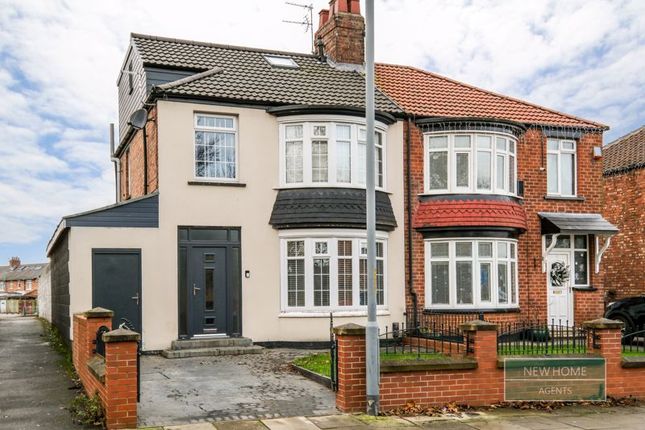 4 bedroom end of terrace house for sale