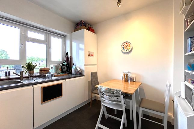 2 bed flat