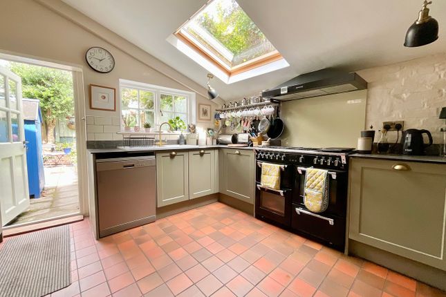 Cross Street, Newport NP18 5 bed terraced house for sale