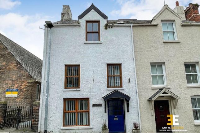 5 bedroom end of terrace house for sale