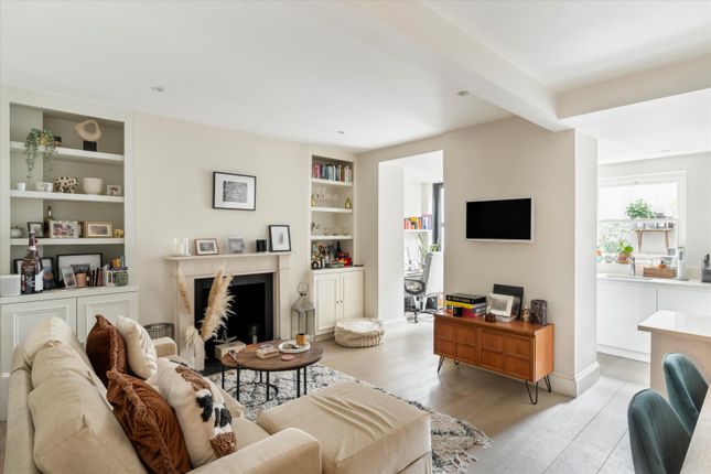 Campden Hill Gardens, London, W8 1 bed flat for sale