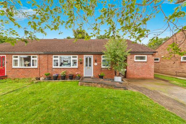 3 bed semi-detached bungalow