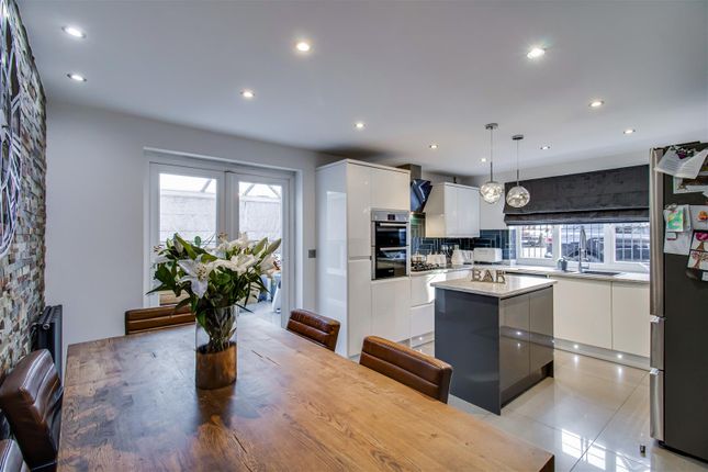 4 bed semi-detached house