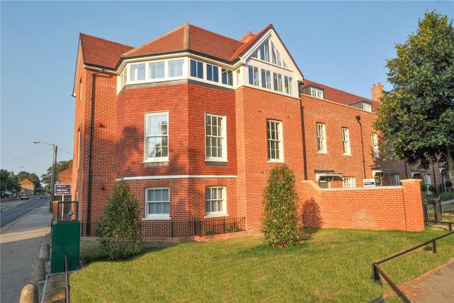 Military Road, Canterbury, CT1 2 bed apartment for sale