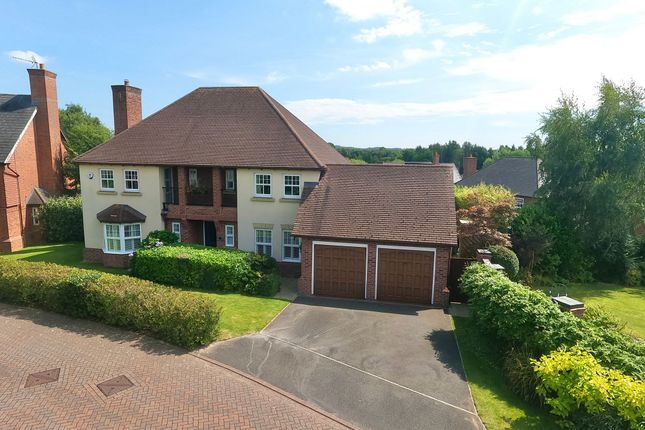 Kingsdown Close, Weston, CW2 5 bed detached house for sale