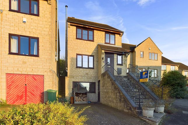 Delmont Grove, Stroud... 4 bed detached house for sale