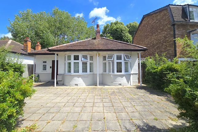 2 bed detached bungalow