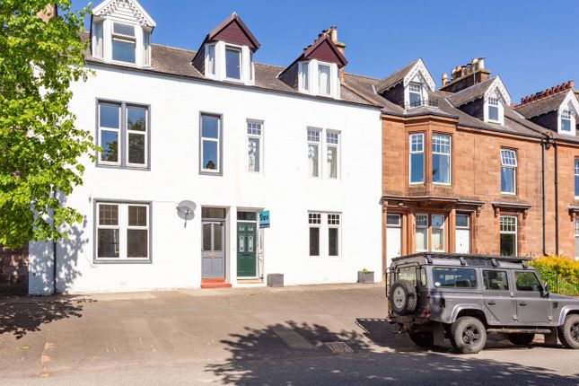 4 bedroom town house for sale