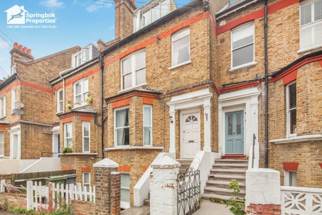 2 bedroom maisonette for sale