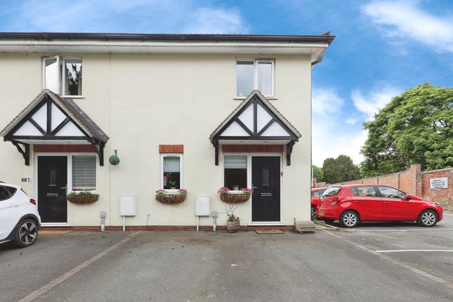 2 bedroom end of terrace house for sale