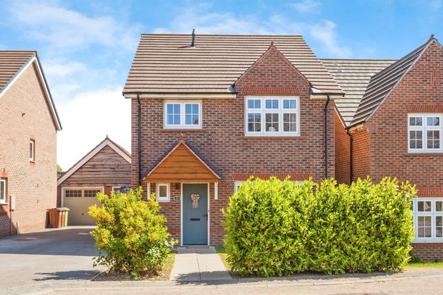 4 bed detached house