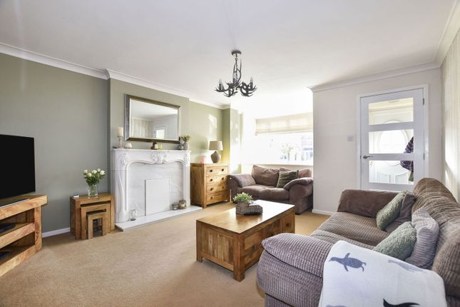 Meadow Vale, Wakefield WF1 4 bed detached house for sale