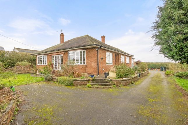 Main Road, Toynton All Saints, PE23 3 bed detached bungalow for sale