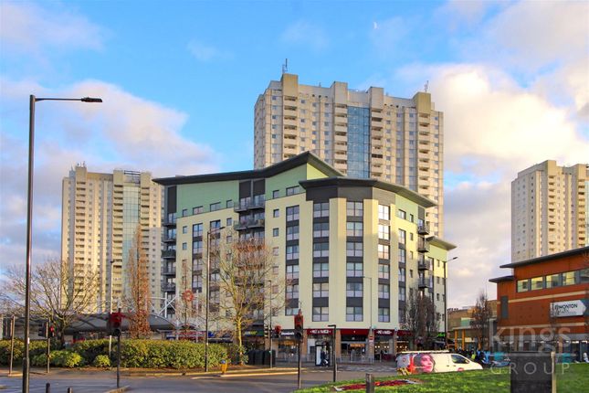 Geary Court, Edmonton, N9 2 bed flat for sale