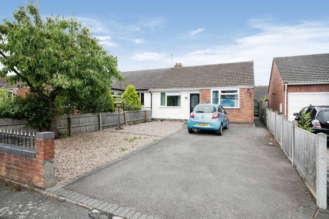 2 bedroom semi-detached bungalow for sale