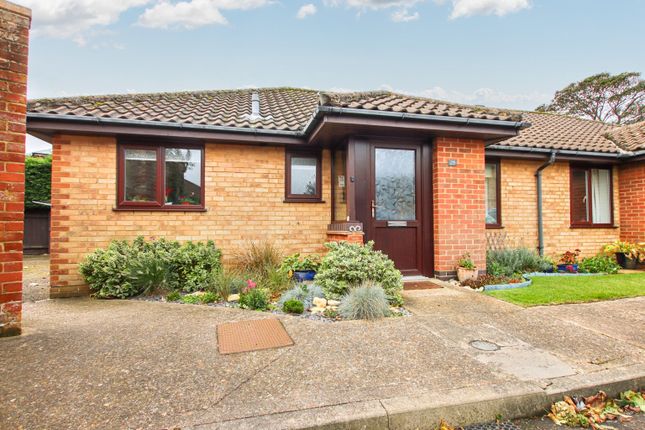 Silfield Gardens, Hunstanton... 2 bed semi